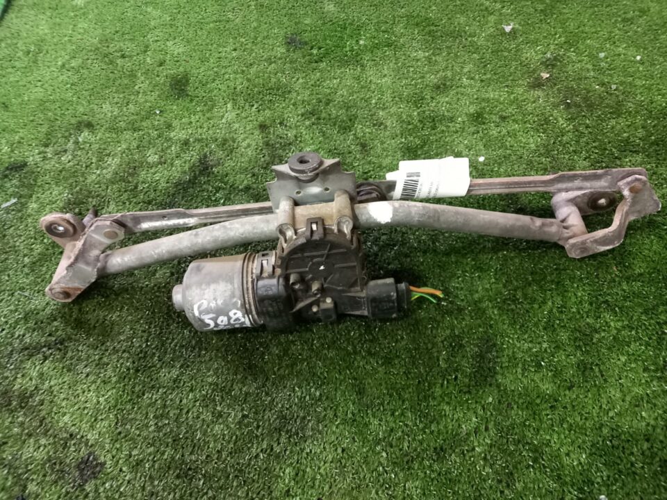 MOTOR LIMPIA DELANTERO VOLKSWAGEN POLO IV (9N1) Conceptline