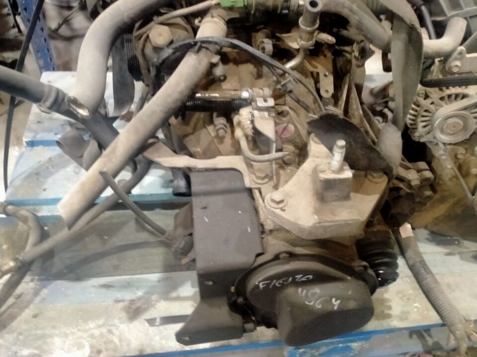 CAJA CAMBIOS FORD FIESTA (CBK) Ambiente