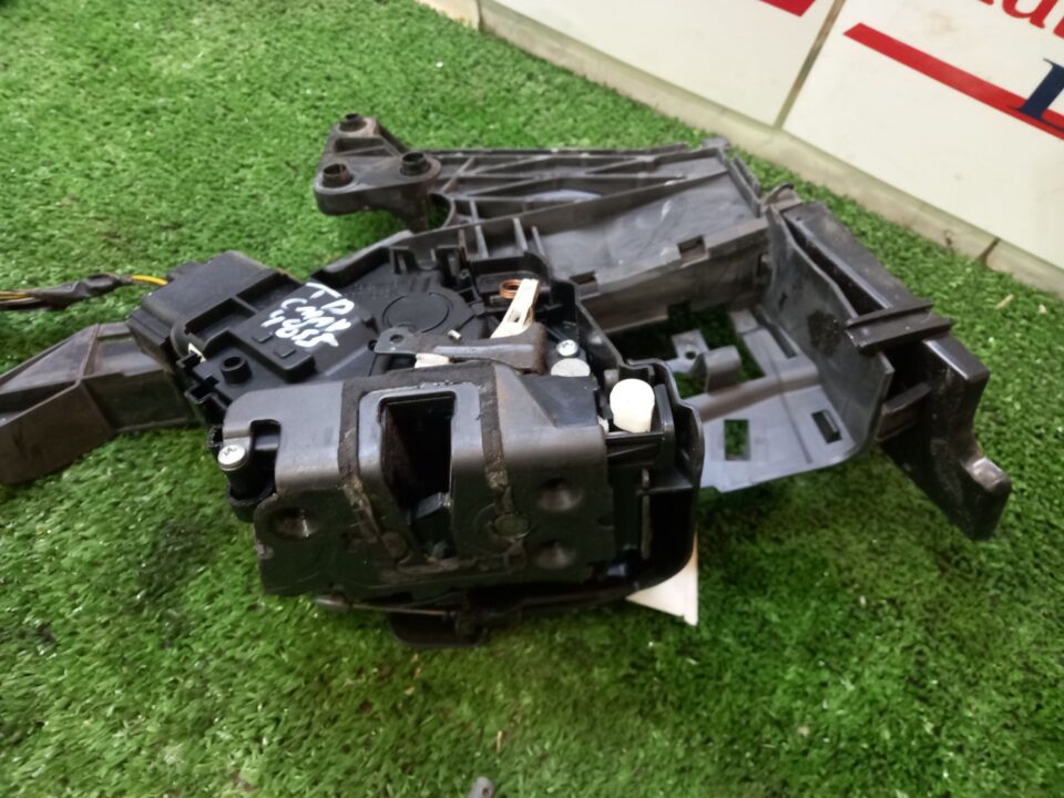 CERRADURA PUERTA DELANTERA DERECHA FORD FOCUS C-MAX (CAP)(2003) Ambiente (D)