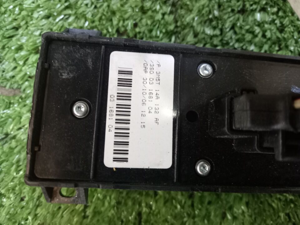 MANDO ELEVALUNAS DELANTERO IZQUIERDO FORD FOCUS C-MAX (CAP)(2003) Ambiente (D)