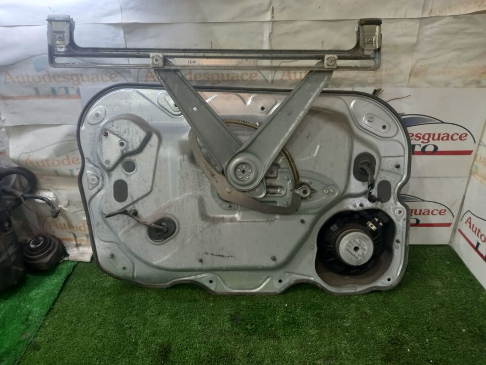 ELEVALUNAS DELANTERO DERECHO FORD FOCUS C-MAX (CAP)(2003) Ambiente (D)