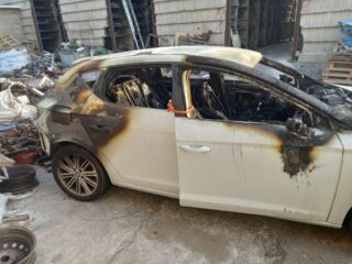 FARO IZQUIERDO SEAT LEON (5F1) FR - fotografía 8