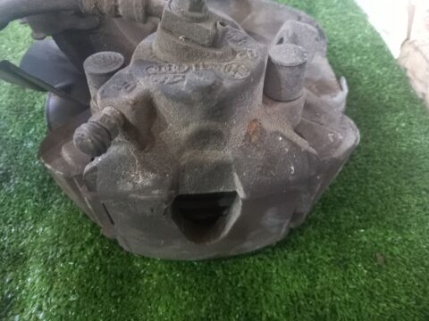 PINZA DE FRENO DELANTERA DERECHA SKODA FABIA (5J2) Ambition