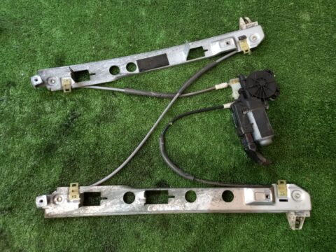 ELEVALUNAS DELANTERO DERECHO RENAULT MEGANE II BERLINA 5P Authentique