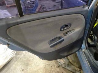 CERRADURA PUERTA TRASERA DERECHA MITSUBISHI CARISMA BERLINA 5 (DA0) 1900 DI-D Avance - fotografía 5