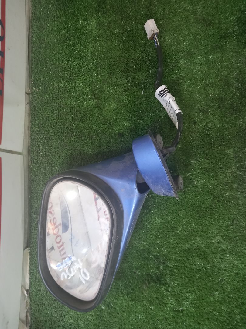 RETROVISOR IZQUIERDO MITSUBISHI CARISMA BERLINA 5 (DA0) 1900 DI-D Avance