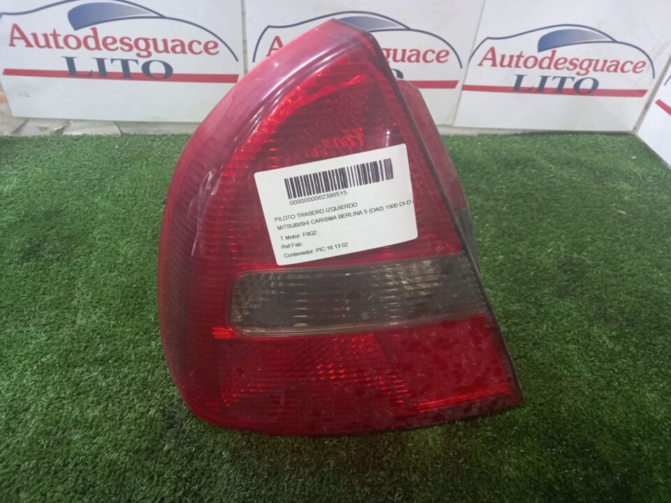 PILOTO TRASERO IZQUIERDO MITSUBISHI CARISMA BERLINA 5 (DA0) 1900 DI-D Avance
