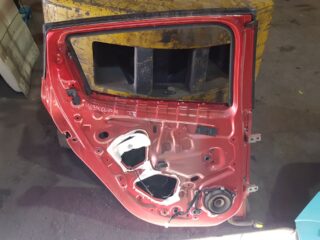 PUERTA TRASERA IZQUIERDA RENAULT CLIO IV Dynamique - fotografía 2
