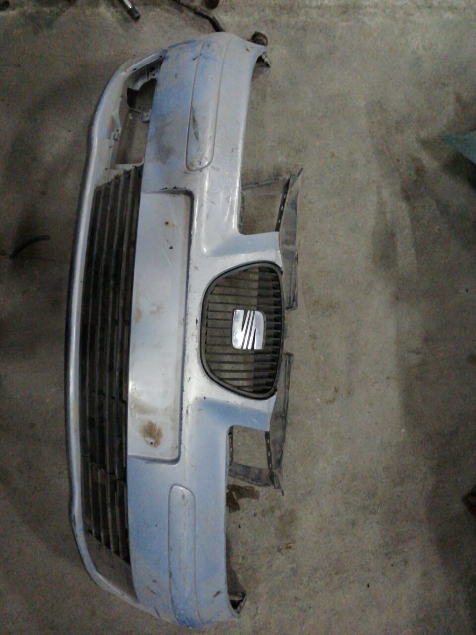PARAGOLPES DELANTERO SEAT IBIZA (6L1) Signo