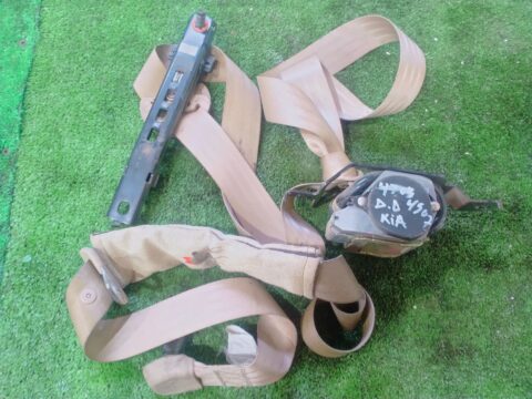 CINTURON SEGURIDAD DELANTERO DERECHO KIA SPORTAGE (KM) EX