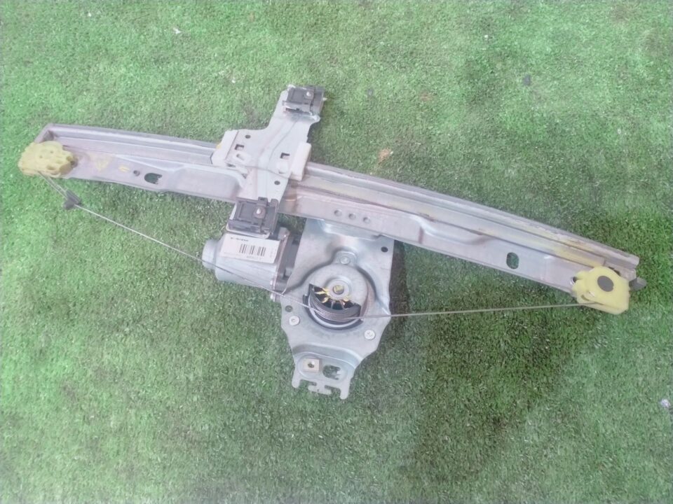 ELEVALUNAS DELANTERO DERECHO PEUGEOT 207 Confort