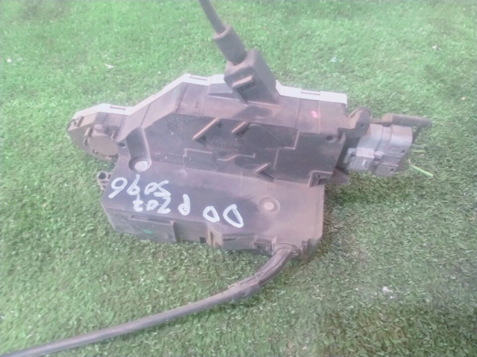 CERRADURA PUERTA DELANTERA DERECHA PEUGEOT 207 Confort
