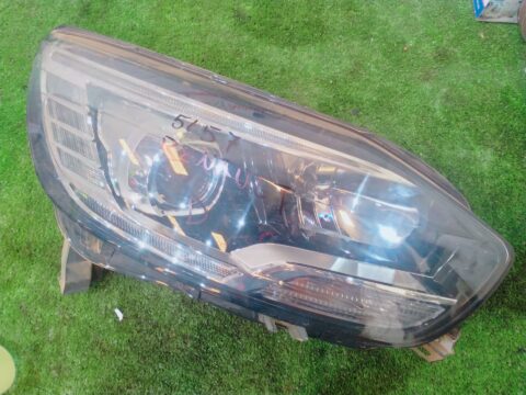FARO DERECHO RENAULT SCENIC IV BOSE-Edition