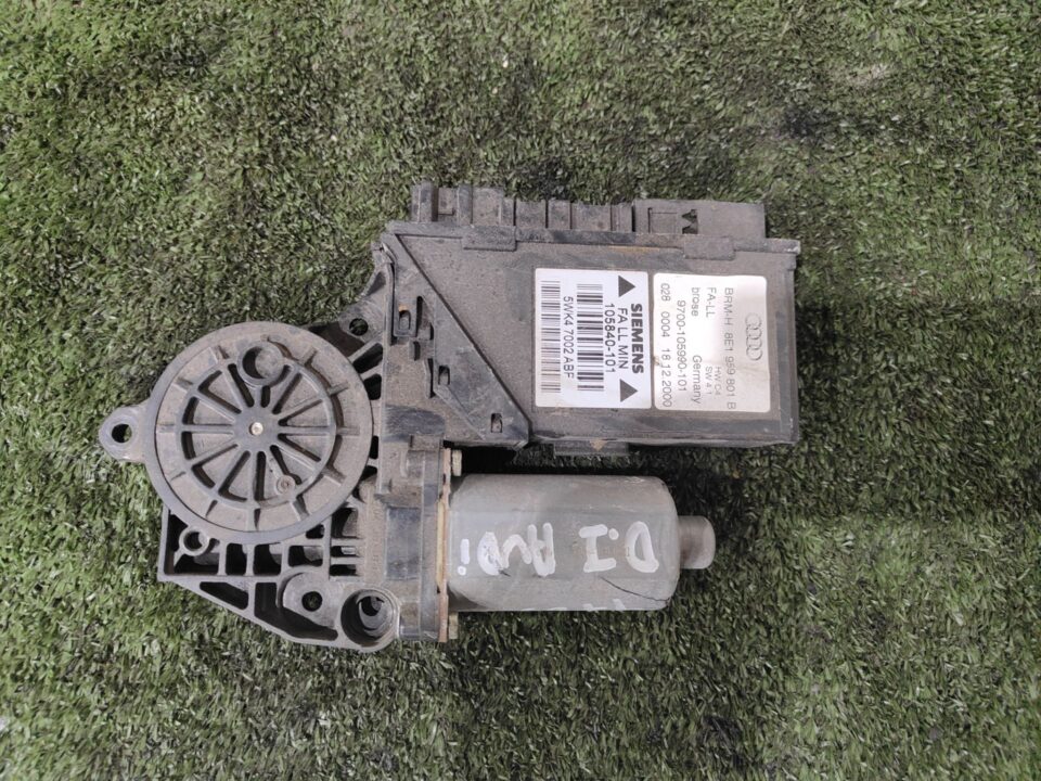 MOTOR ELEVALUNAS DELANTERO IZQUIERDO AUDI A4 AVANT (8E) 2.0