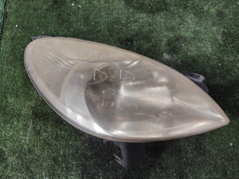 FARO DERECHO CITROEN XSARA PICASSO 1.6 16V Exclusive