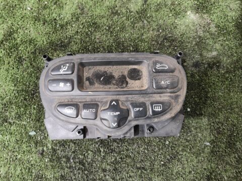 MANDO CALEFACCION AIRE ACONDICIONADO CITROEN XSARA PICASSO 1.6 16V Exclusive