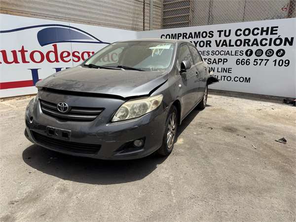 Toyota Corolla E15 para despiece
